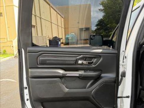 Used 2023 RAM 1500 Limited w/ Body Color Bumper Group AWD/4WD image 28