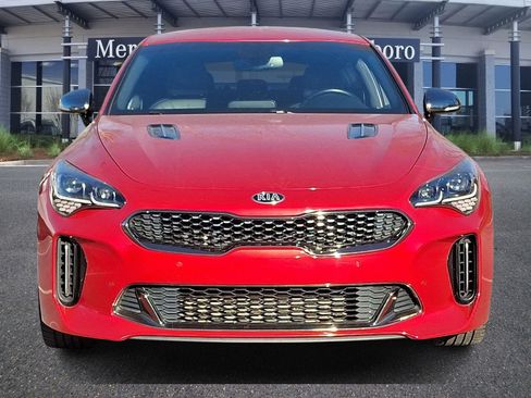 Used 2020 Kia Stinger GT image 2