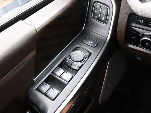 Used 2024 Ford F450 King Ranch w/ FX4 Off-Road Package image 25