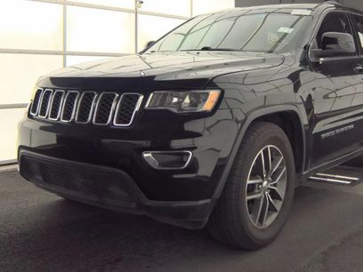 Used 2018 Jeep Grand Cherokee Laredo