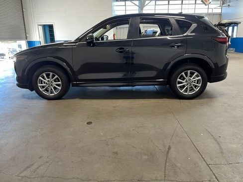 Used 2025 MAZDA CX-5 AWD 2.5 S w/ Preferred Package image 6