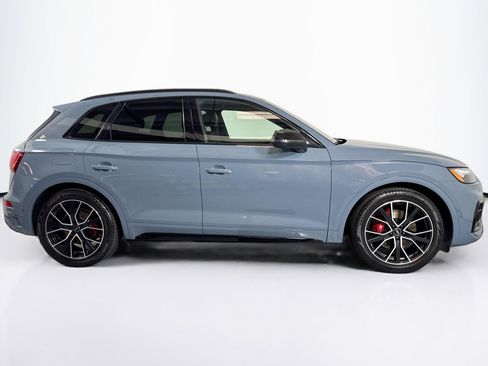Used 2025 Audi SQ5 Prestige w/ Prestige Package AWD/4WD image 4