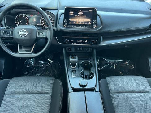 New 2026 Nissan Rogue SV AWD/4WD image 4