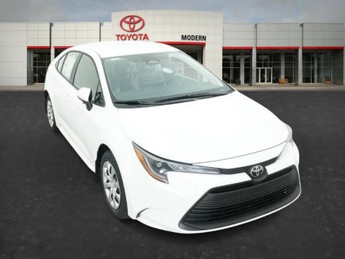New 2026 Toyota Corolla LE image 32