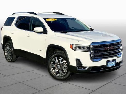 Certified 2023 GMC Acadia SLE w/ Driver Convenience Package image 2