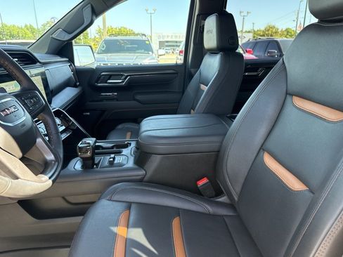 Used 2025 GMC Sierra 1500 AT4 AWD/4WD image 5