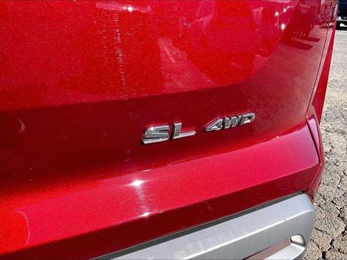 Used 2023 Nissan Pathfinder SL w/ SL Premium Package image 24