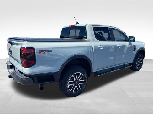 Used 2024 Ford Ranger Lariat w/ FX4 Off-Road Package AWD/4WD image 6
