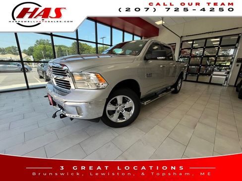 Used 2017 RAM 1500 Big Horn AWD/4WD image 2