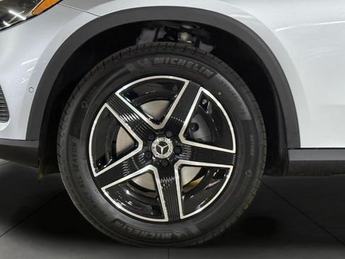 New 2026 Mercedes-Benz GLC 300 image 24