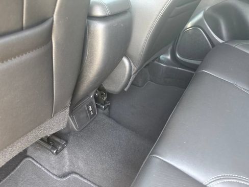 Used 2024 Buick Encore GX Sport Touring AWD/4WD image 24