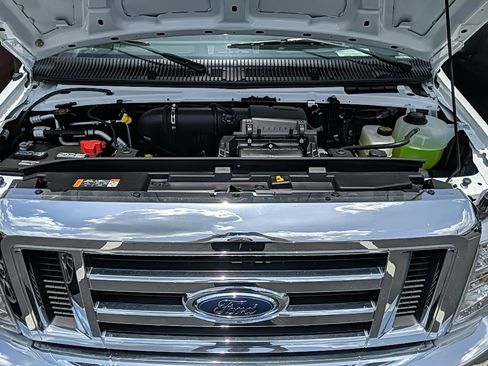 New 2025 Ford E-350 and Econoline 350 Super Duty w/ Driver's Safety Package image 25