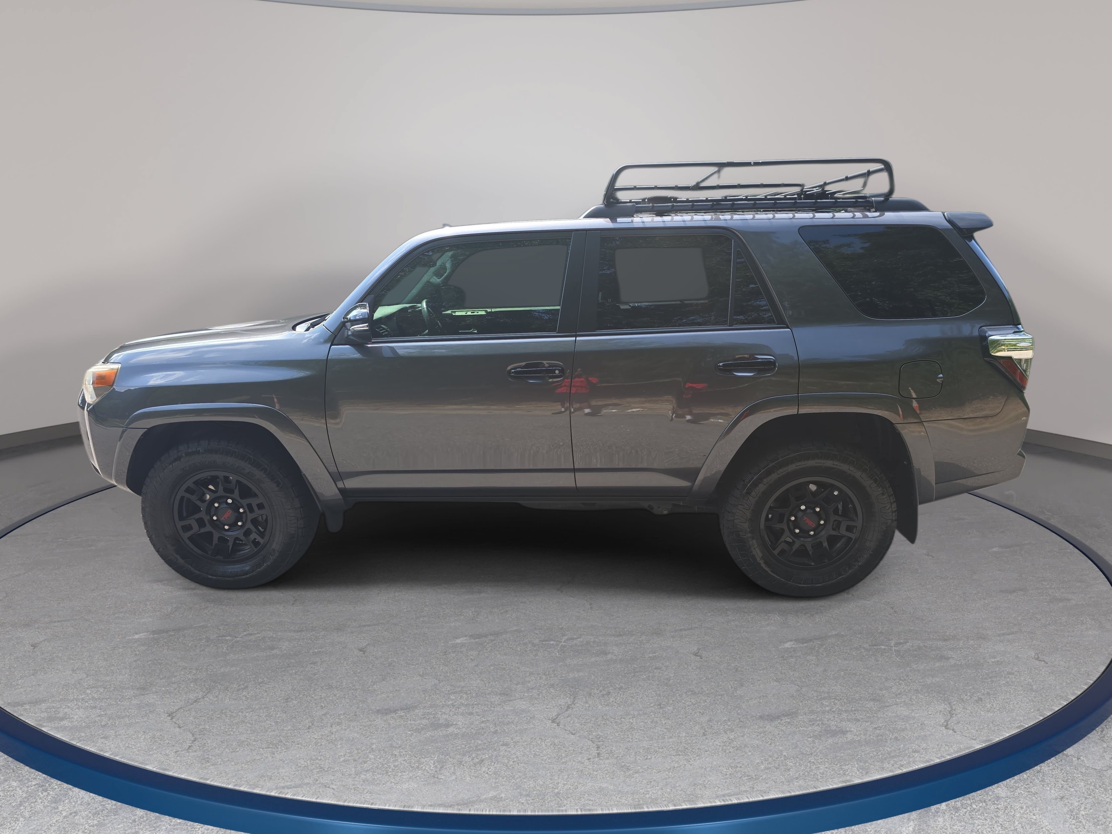 Used 2021 Toyota 4Runner Venture AWD/4WD image 8