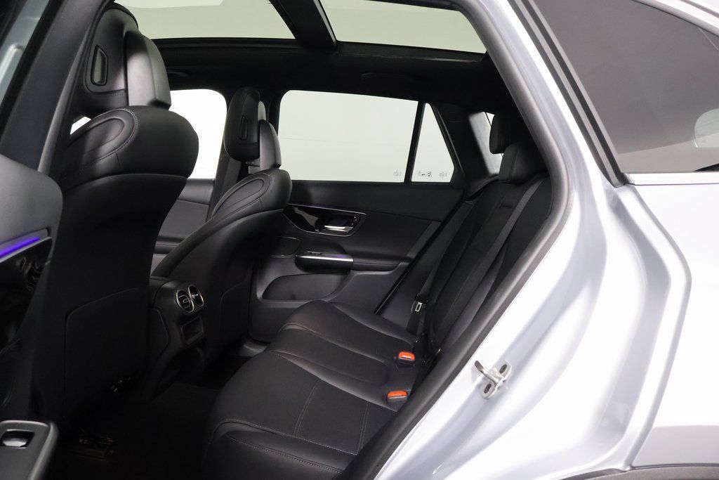 Certified 2026 Mercedes-Benz GLC 300 image 11
