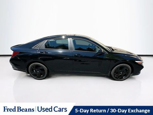 Used 2026 Hyundai Elantra SEL FWD image 11