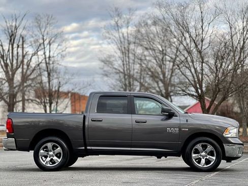 Used 2019 RAM 1500 Big Horn AWD/4WD image 4