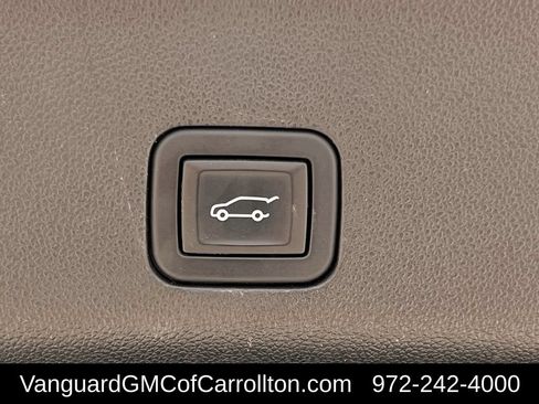 Used 2024 GMC Yukon SLT RWD image 37