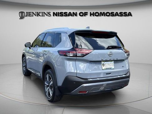 Certified 2023 Nissan Rogue SL image 6