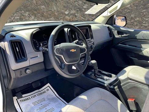 Used 2020 Chevrolet Colorado W/T w/ WT Convenience Package image 9
