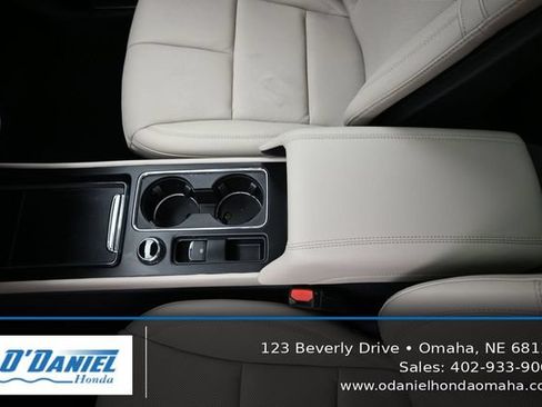 Used 2025 Lincoln Corsair Grand Touring AWD/4WD image 34