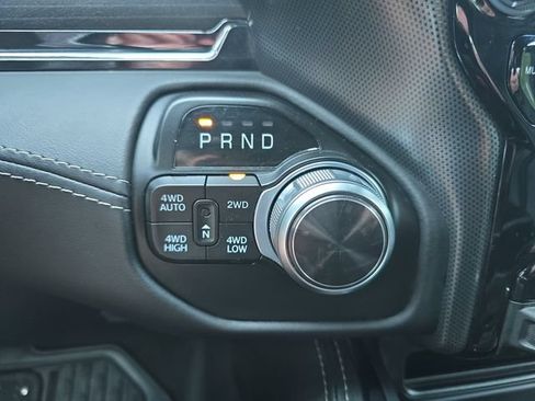 Used 2022 RAM 1500 Limited w/ Body-Colour Bumper Group AWD/4WD image 25