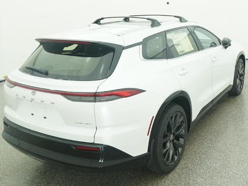 New 2026 Toyota Crown Signia image 44