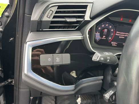 Used 2021 Audi Q3 2.0T Premium Plus w/ Premium Plus Package image 45