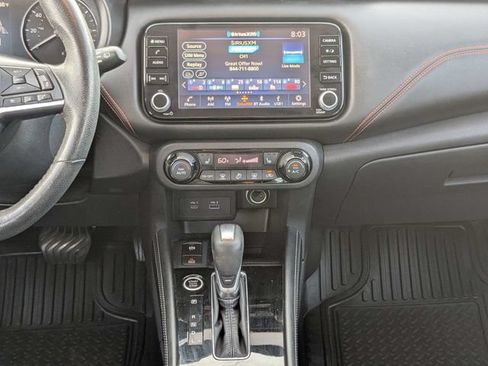 Used 2023 Nissan Kicks SR w/ SR Premium Package FWD image 18