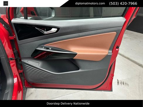 Used 2022 Volkswagen ID.4 Pro S image 23