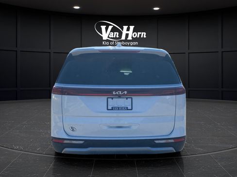 Certified 2024 Kia Carnival EX FWD image 6