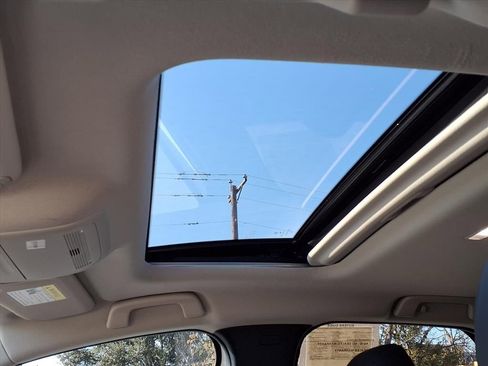 Used 2025 MAZDA CX-30 AWD 2.5 S w/ Preferred Package image 9