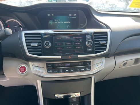 Used 2014 Honda Accord EX-L image 19