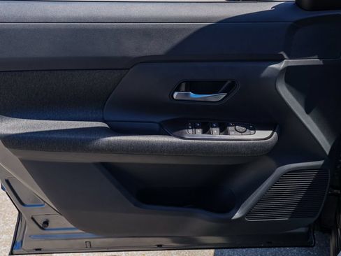 New 2026 Nissan Kicks SV w/ Cold Weather Package FWD image 23
