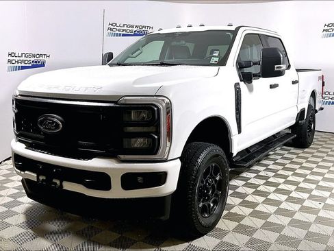 Used 2024 Ford F250 XL w/ STX Appearance Package AWD/4WD image 1