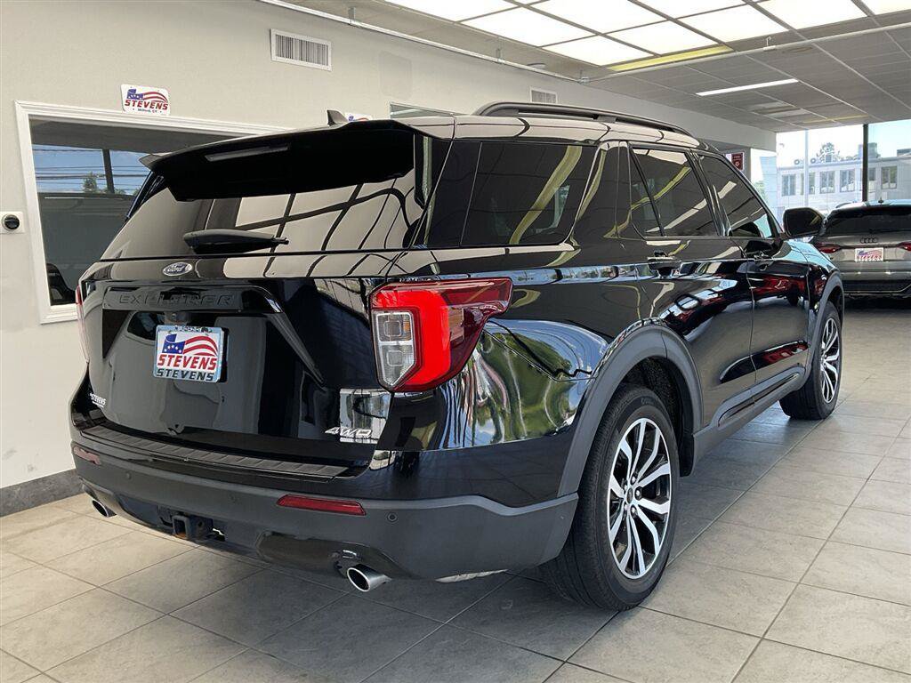 Used 2023 Ford Explorer ST-Line w/ Class IV Trailer Tow Package AWD/4WD image 5