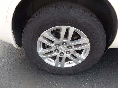 Used 2015 Buick Enclave Convenience FWD image 32