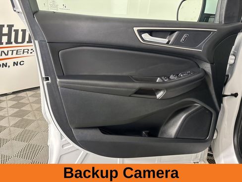 Used 2024 Ford Edge SEL image 8