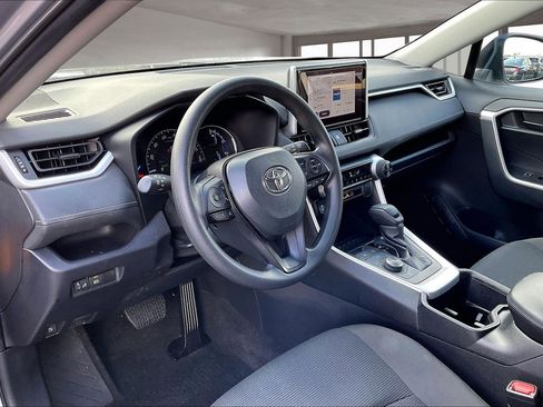 Used 2024 Toyota RAV4 LE image 17