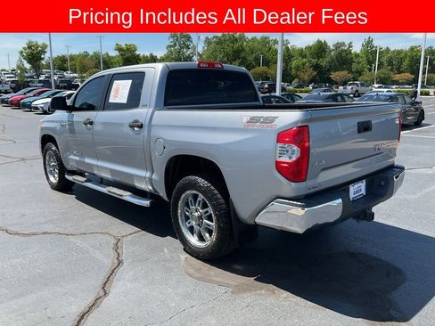 Used 2017 Toyota Tundra SR5 AWD/4WD image 17