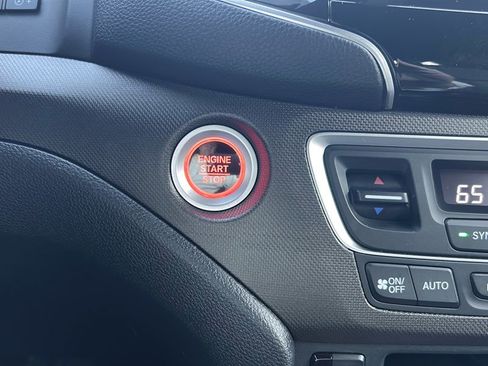 Used 2022 Honda Passport TrailSport image 25