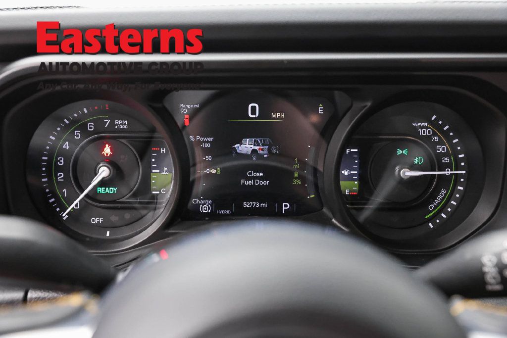 Used 2024 Jeep Wrangler Unlimited Sahara w/ Technology Group AWD/4WD image 20