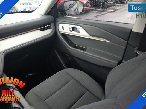 Used 2026 Ford Explorer Active RWD image 28