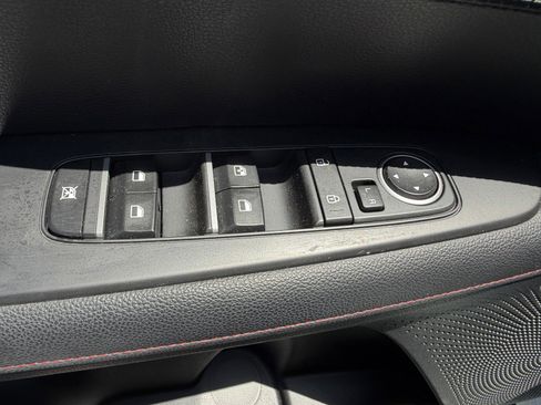 Used 2022 Kia Forte GT FWD image 18