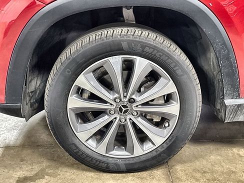 Used 2022 Mercedes-Benz GLE 350 4MATIC w/ Premium Package image 32