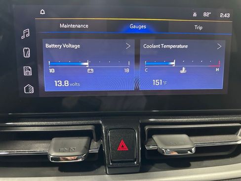 Used 2024 Chevrolet TrailBlazer LT w/ Convenience Package AWD/4WD image 30