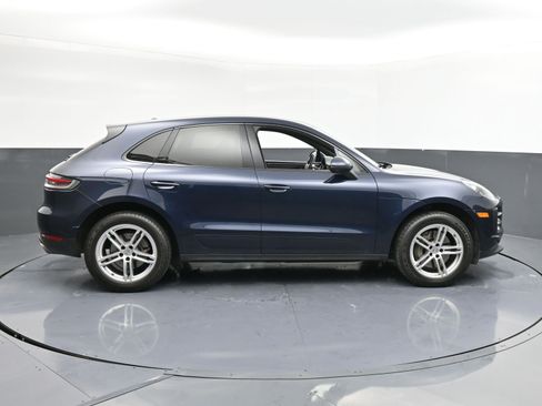 Used 2021 Porsche Macan S image 9