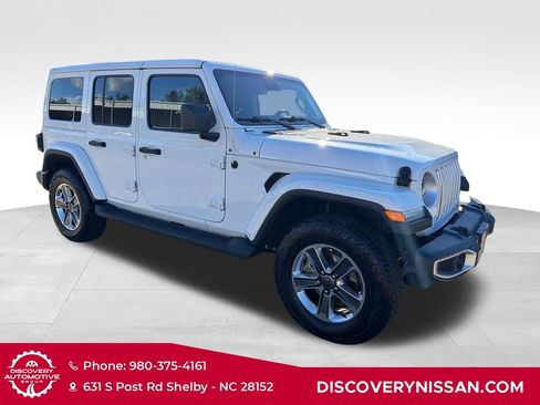 Used 2020 Jeep Wrangler Unlimited Sahara w/ Dual Top Group AWD/4WD image 4