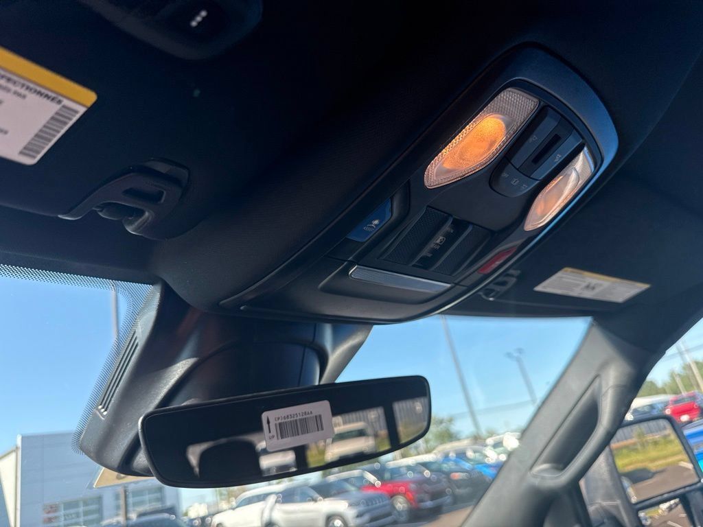 New 2027 RAM 3500 Big Horn AWD/4WD image 32