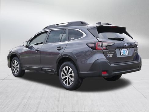 Certified 2024 Subaru Outback Premium AWD/4WD image 5