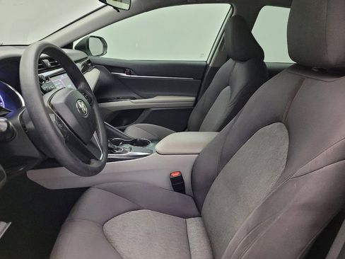 Used 2019 Toyota Camry LE w/ Carpet Mat Package image 17